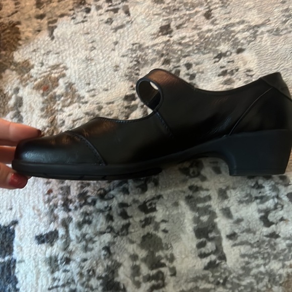 Umberto Raffini Bethany Mary Janes - Picture 5 of 5